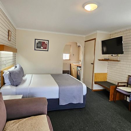בלאראט Alfred Motor Inn מראה חיצוני תמונה
